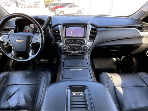 Used 2017 Chevrolet Suburban Premier AWD/4WD image 9