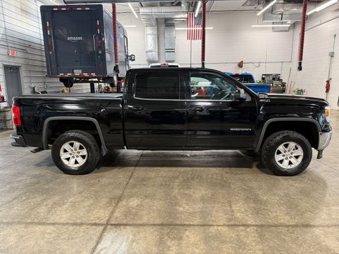 Used 2015 GMC Sierra 1500 SLE w/ SLE Value Package image 5