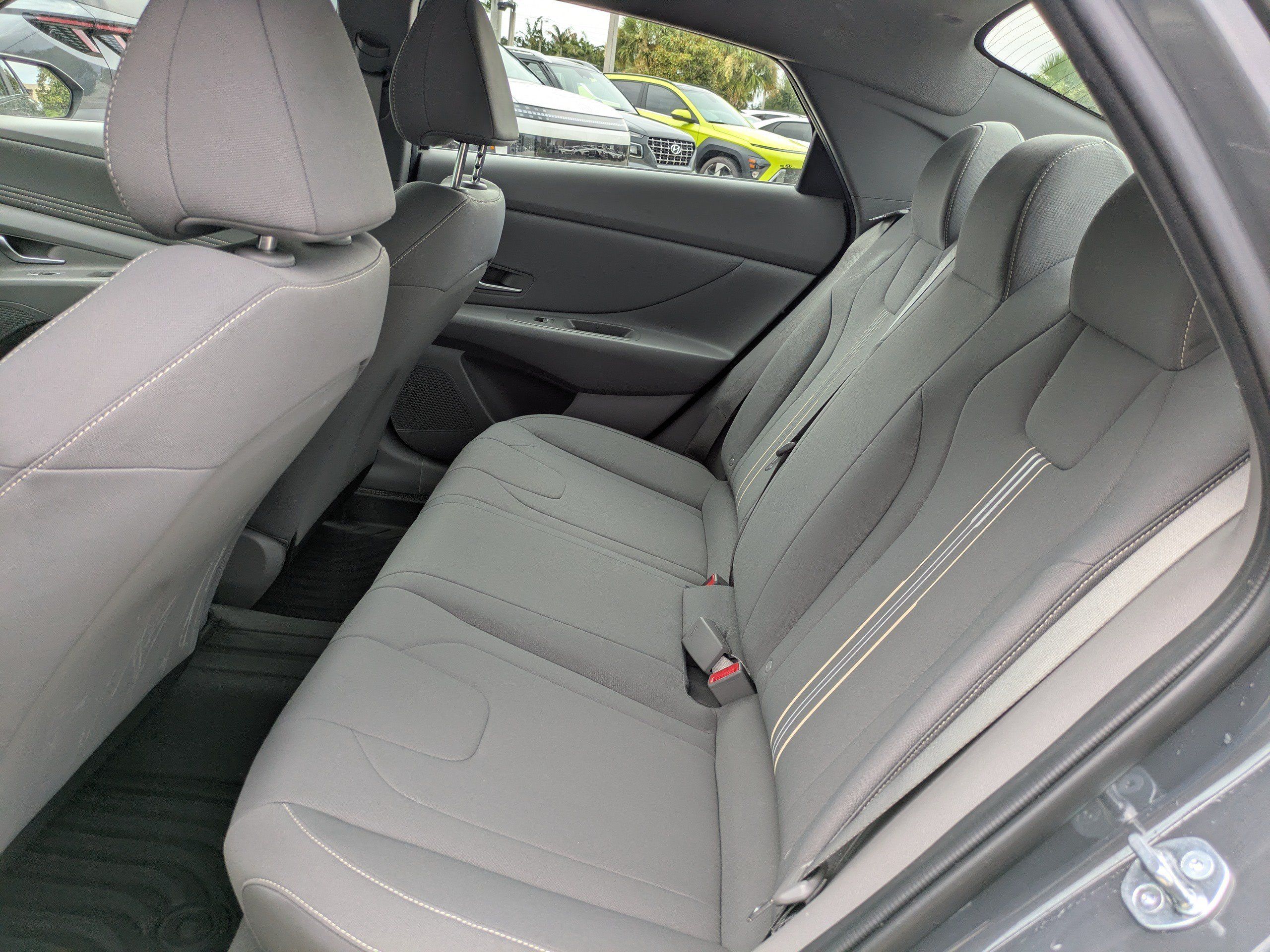 Certified 2023 Hyundai Elantra SEL w/ Convenience Package FWD image 12