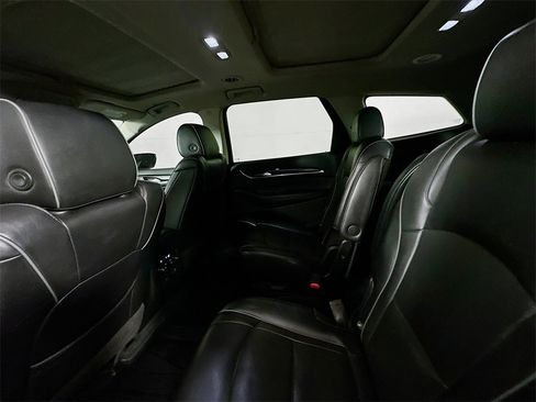 Used 2021 Buick Enclave Avenir w/ Avenir Technology Package image 26