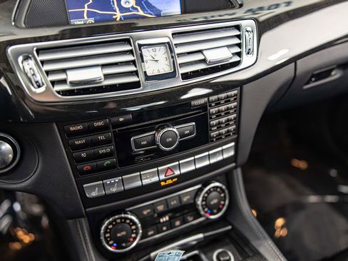 Used 2012 Mercedes-Benz CLS 550 4MATIC image 29