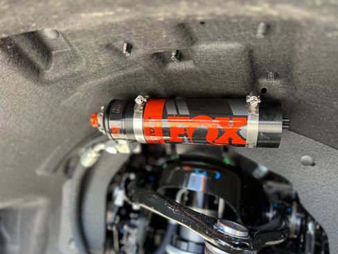 New 2025 Ford F150 Lariat w/ Equipment Group 501A Mid image 18