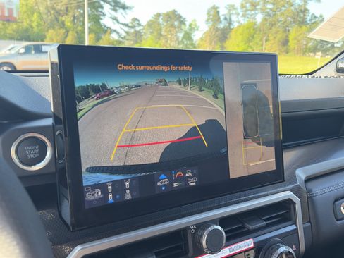 New 2026 Toyota 4Runner Limited image 28