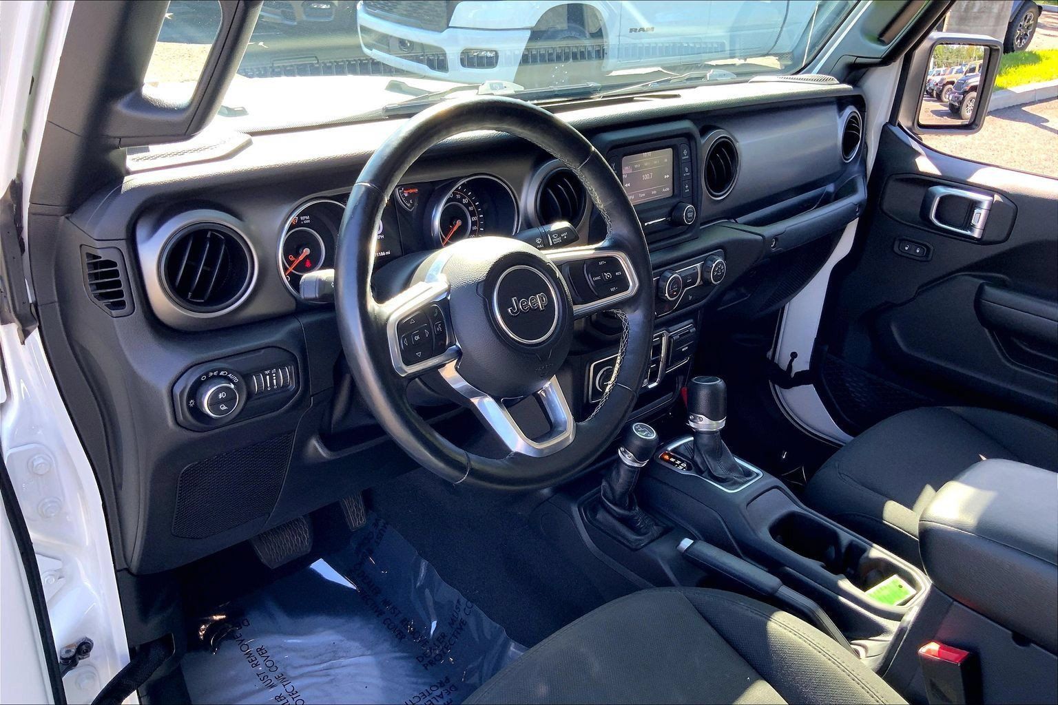 Used 2020 Jeep Gladiator Sport w/ Quick Order Package 24S AWD/4WD image 16