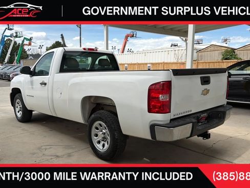 Used 2010 Chevrolet Silverado 1500 W/T RWD image 3