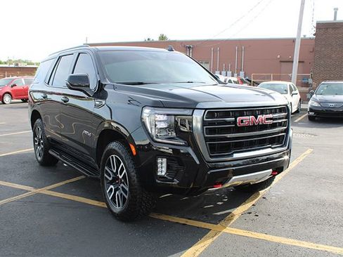 Used 2022 GMC Yukon AT4 AWD/4WD image 4