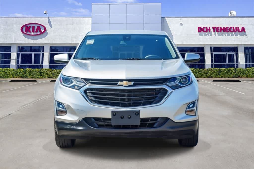 Used 2020 Chevrolet Equinox LT FWD image 2