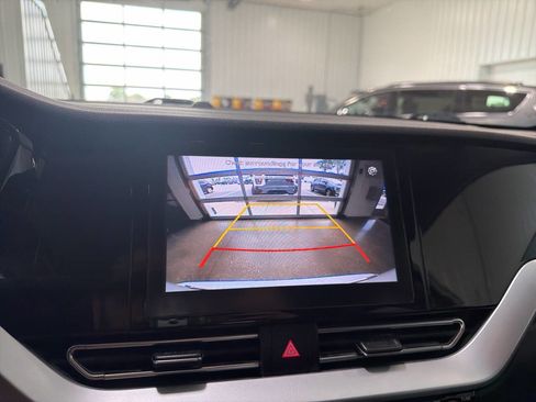 Used 2022 Kia Niro LX FWD image 12