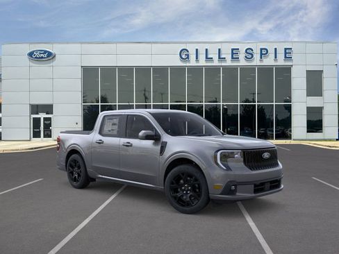 New 2025 Ford Maverick Lobo image 7