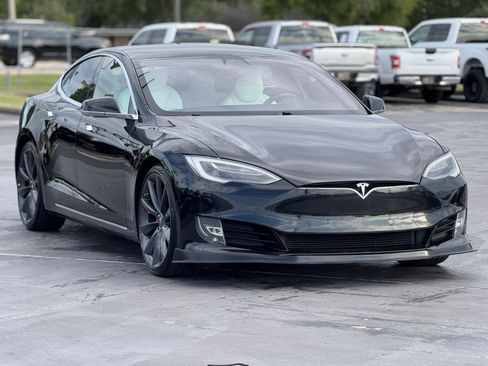 Used 2017 Tesla Model S P100D image 3