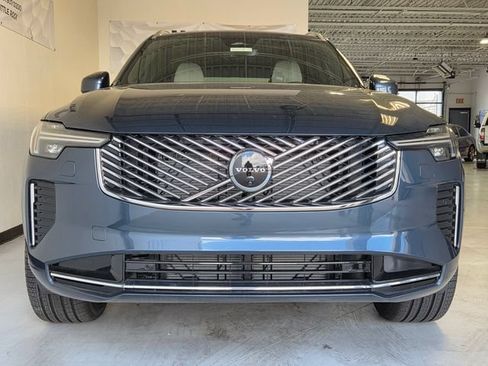 New 2026 Volvo XC90 B6 Plus w/ Protection Package Premier AWD/4WD image 7