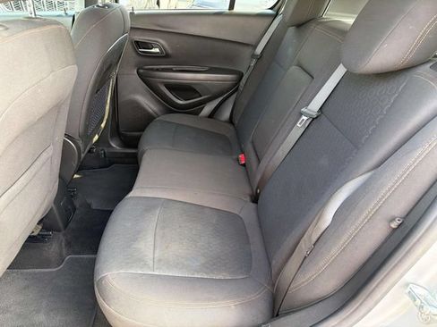 Used 2020 Chevrolet Trax LS w/ Tint and Cruise Package FWD image 19