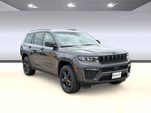 New 2026 Jeep Grand Cherokee L Limited AWD/4WD image 7