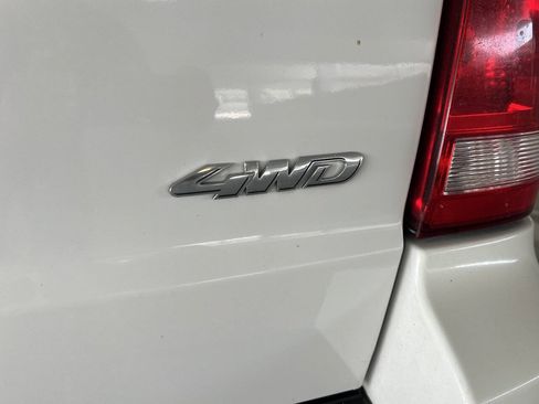Used 2009 Ford Escape XLT AWD/4WD image 26