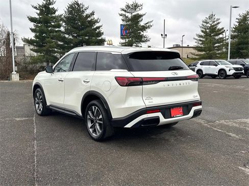 Used 2024 INFINITI QX60 Luxe image 7