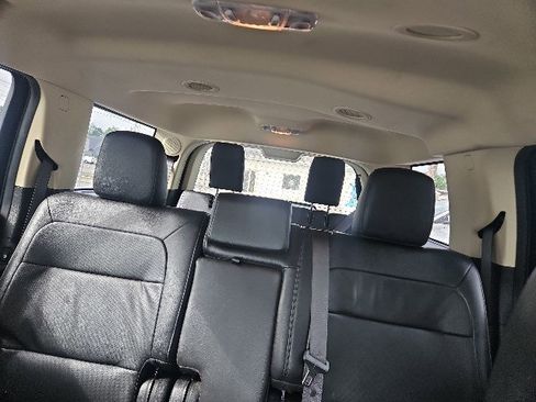 Used 2019 Ford Flex Limited FWD image 10