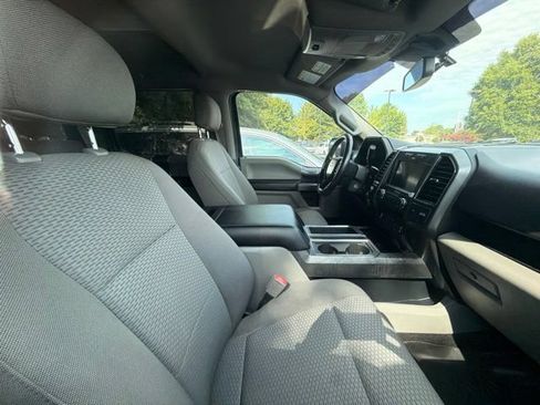Used 2019 Ford F150 XLT w/ Equipment Group 302A Luxury AWD/4WD image 10