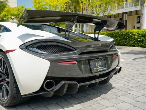 Used 2017 McLaren 570S Coupe RWD image 52