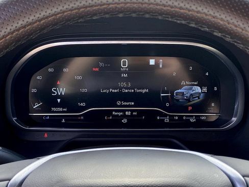 Used 2023 GMC Yukon SLT image 14