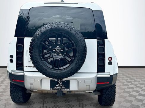 Used 2024 Land Rover Defender 110 S AWD/4WD image 7