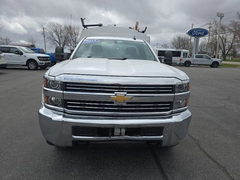 Used 2015 Chevrolet Silverado 3500 W/T image 3