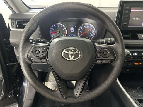 Used 2019 Toyota RAV4 XLE image 18