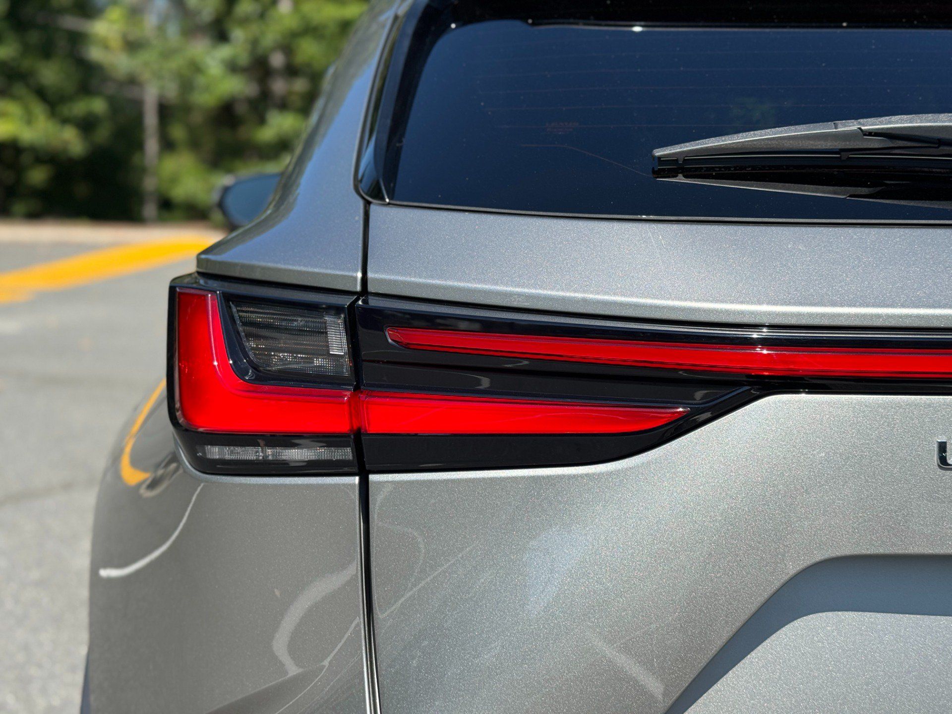 Used 2024 Lexus NX 250 FWD w/ Towing Package (2000 Lbs) image 23
