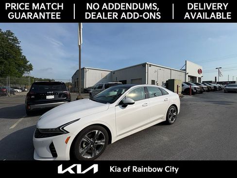 Used 2024 Kia K5 EX w/ EX Premium Package FWD image 4