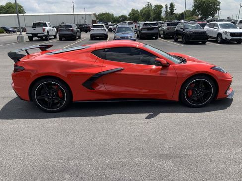 Used 2022 Chevrolet Corvette Stingray Premium Cpe w/ Battery Protection Package RWD image 13