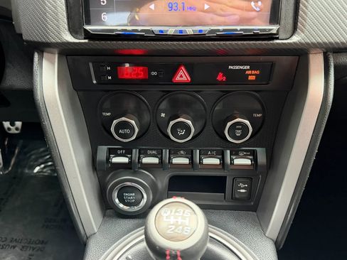 Used 2013 Subaru BRZ Limited RWD image 15