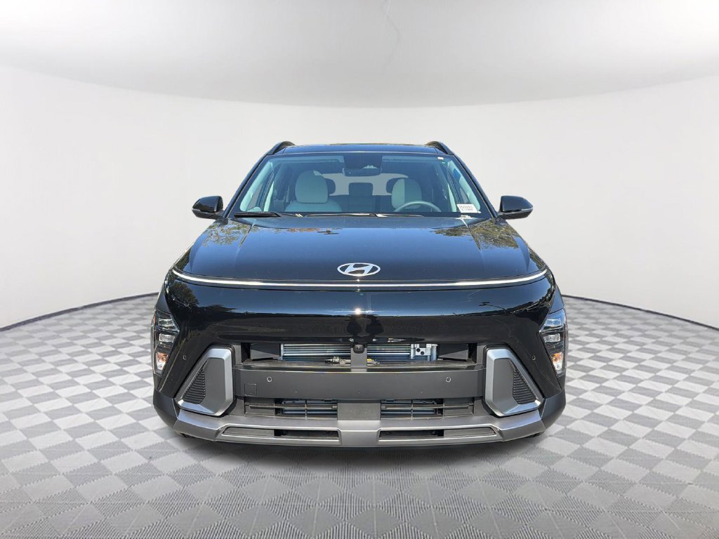 New 2027 Hyundai Kona Limited FWD image 2