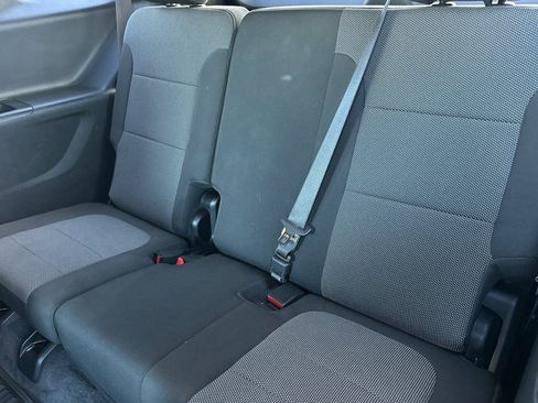Certified 2023 Chevrolet Traverse LT FWD image 17