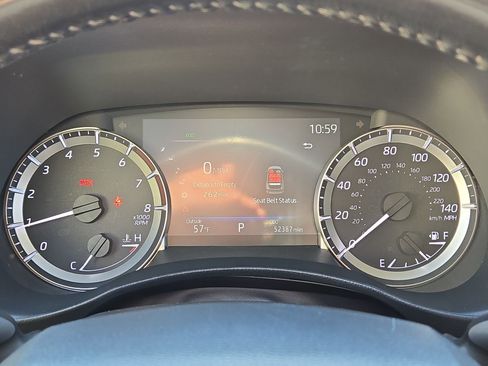 Used 2023 Toyota Highlander LE image 20