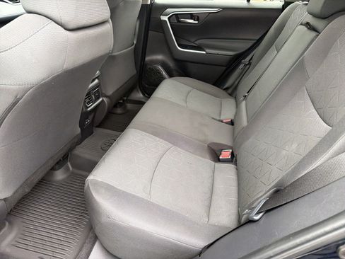 Certified 2024 Toyota RAV4 XLE AWD/4WD image 31