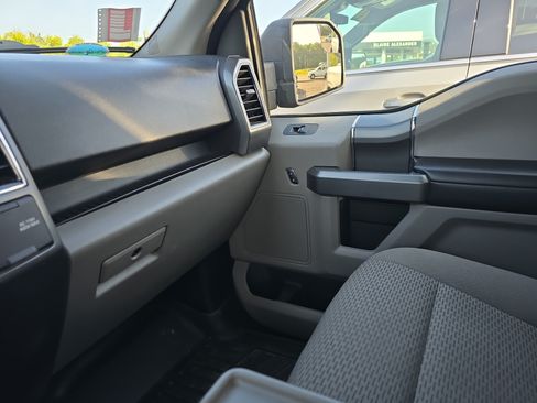 Used 2018 Ford F150 XLT w/ Equipment Group 302A Luxury AWD/4WD image 35