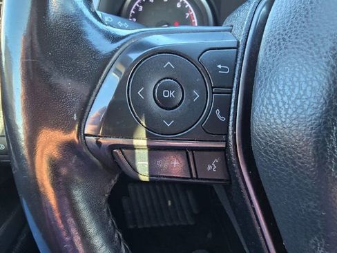 Used 2021 Toyota Camry SE image 17