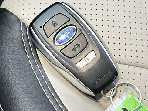 Used 2023 Subaru Forester Limited image 30