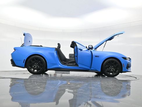 Used 2025 Ford Mustang GT Premium w/ GT Performance Package image 57