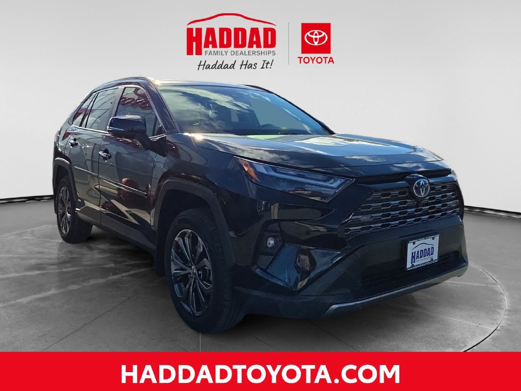 Used 2024 Toyota RAV4 Limited w/ Advanced Technology Package AWD/4WD image 8