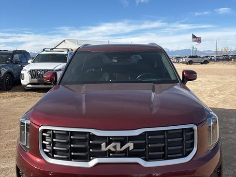 Certified 2023 Kia Telluride SX Prestige image 9