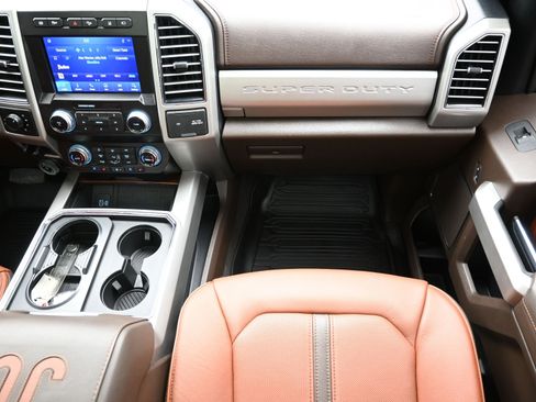 Used 2020 Ford F250 King Ranch w/ King Ranch Ultimate Package image 39