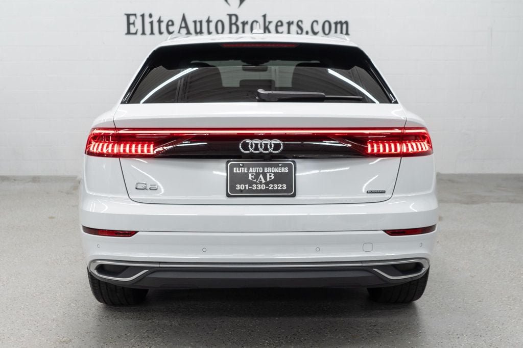 Used 2023 Audi Q8 Premium w/ Convenience Package AWD/4WD image 4