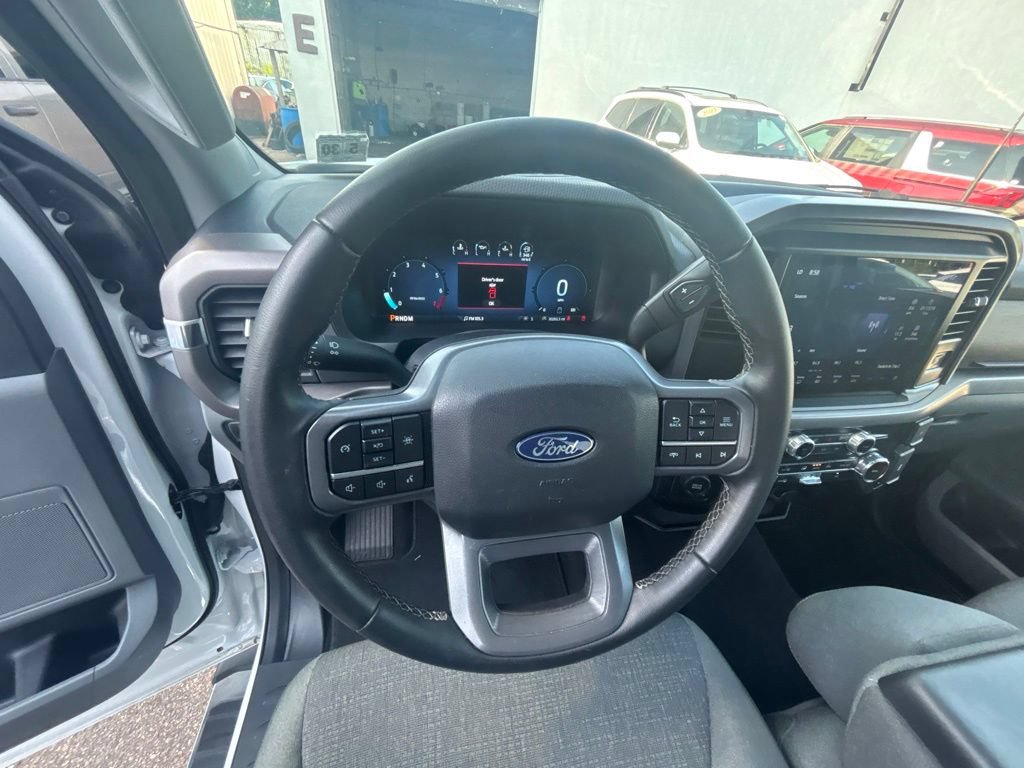 Used 2025 Ford F150 XLT w/ Equipment Group 301A Standard AWD/4WD image 13