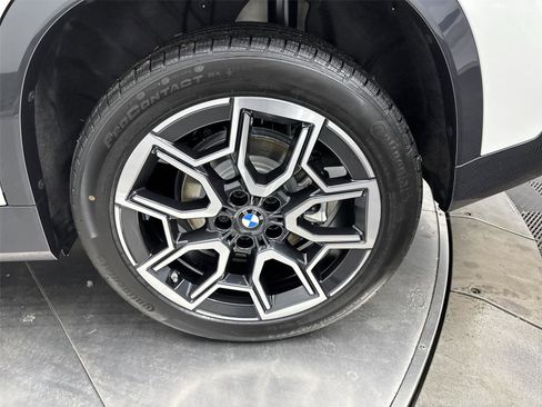 New 2026 BMW X1 xDrive28i w/ Technology Package AWD/4WD image 27