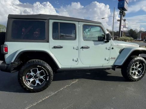 Used 2023 Jeep Wrangler Unlimited Rubicon w/ Cold Weather Group image 9