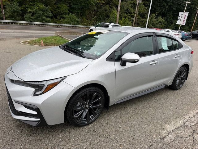 Certified 2024 Toyota Corolla SE FWD image 10