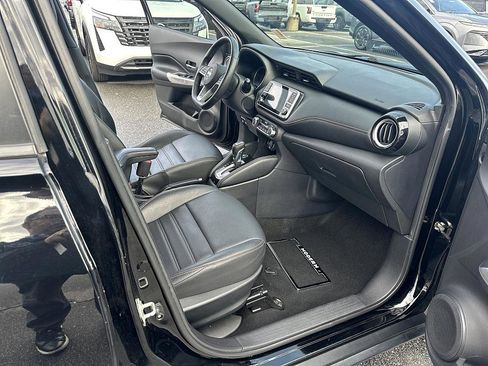 Certified 2020 Nissan Kicks SR w/ SR Premium Package image 17