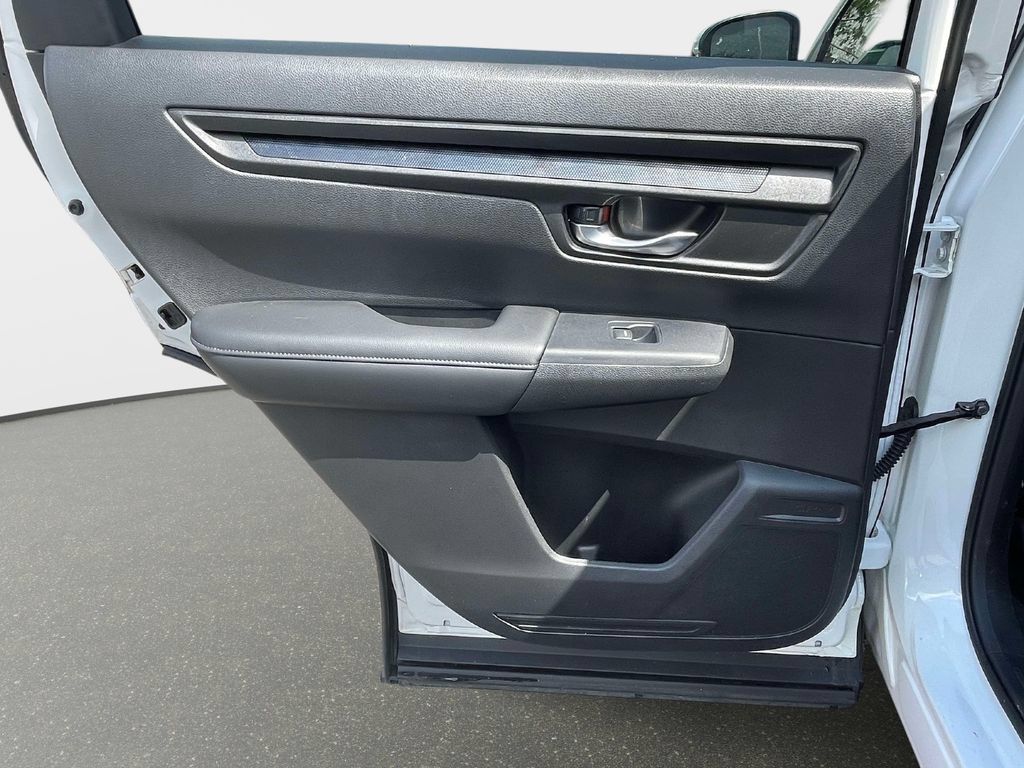 Used 2024 Honda CR-V EX image 13