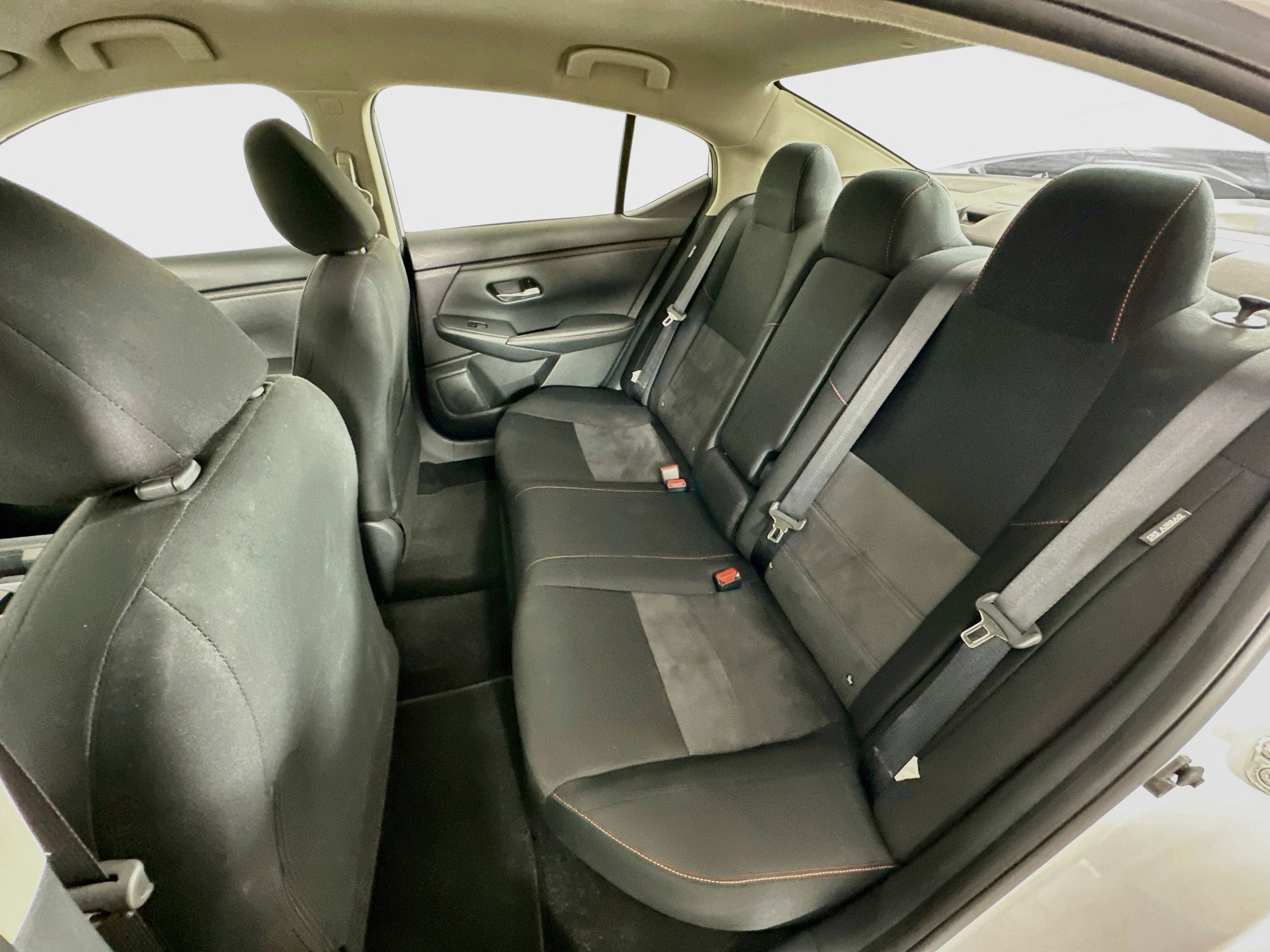 Used 2025 Nissan Sentra SR FWD image 26