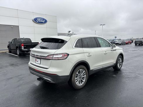 Used 2021 Lincoln Nautilus Reserve image 9